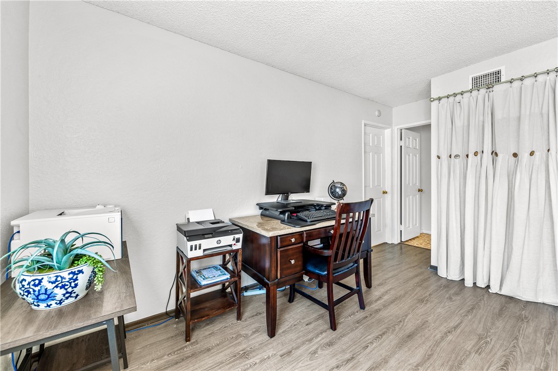 Detail Gallery Image 37 of 46 For 543 W Wilson St #6,  Costa Mesa,  CA 92627 - 2 Beds | 2/1 Baths