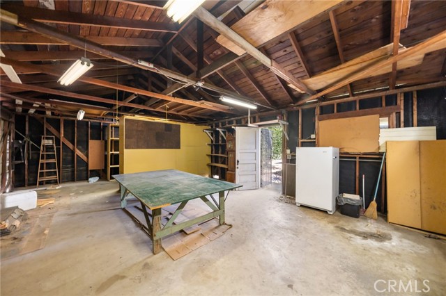 748 E Monterey Avenue, Pomona CA: https://media.crmls.org/medias/071f8bf5-c3cb-4669-912e-9c03cdd1c446.jpg