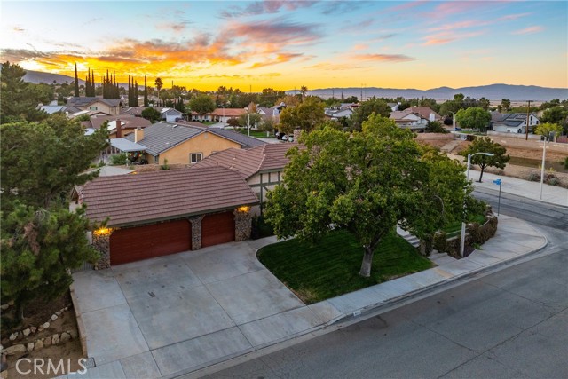 Detail Gallery Image 6 of 58 For 41715 Shain Ln, Quartz Hill,  CA 93536 - 3 Beds | 2 Baths