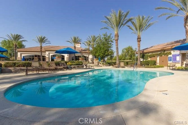 Solera Diamond Valley Clubhouse Exterior pool area.