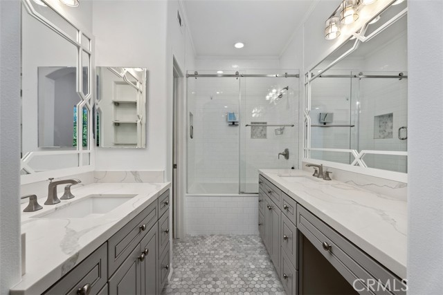 231 Montana Del Lago, Rancho Santa Margarita CA: https://media.crmls.org/medias/0721b7a6-71e8-412d-9054-a4126e0dda4e.jpg