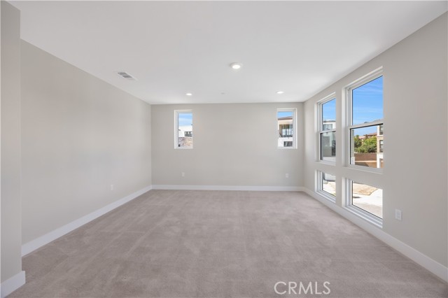 173 Creation, Irvine CA: https://media.crmls.org/medias/07225643-77dd-430b-a286-f7beae82ecf8.jpg