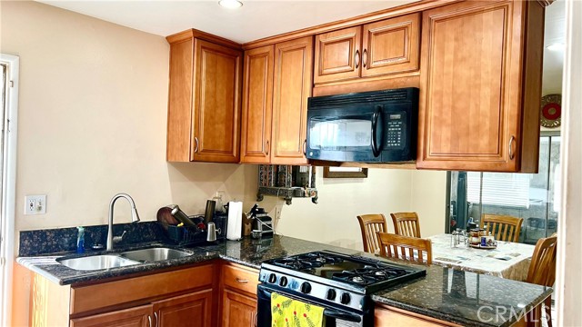 Detail Gallery Image 7 of 30 For 9364 Langston St, Rancho Cucamonga,  CA 91730 - 3 Beds | 2 Baths