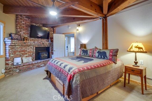 676 Butte Avenue, Big Bear City CA: https://media.crmls.org/medias/07229d0c-f6c5-4873-b07c-aacf11ed74f8.jpg