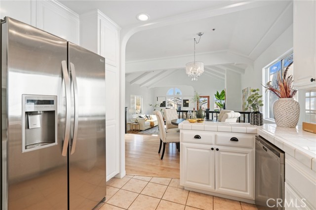1734 Haynes Lane, Redondo Beach, California 90278, 3 Bedrooms Bedrooms, ,2 BathroomsBathrooms,Residential,Sold,Haynes,TR22049569