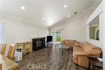 13487 Treasure Way, Chino Hills CA: https://media.crmls.org/medias/07231148-8056-43bd-b5db-4656d1623238.jpg