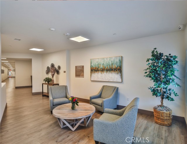 Image 47 of 72 For 4800 Palm Avenue