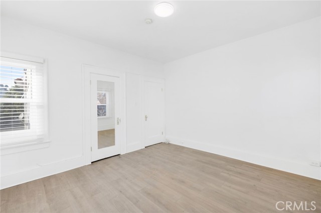 Detail Gallery Image 19 of 23 For 550 N Kenmore Ave #1/2,  Los Angeles,  CA 90004 - 2 Beds | 1 Baths