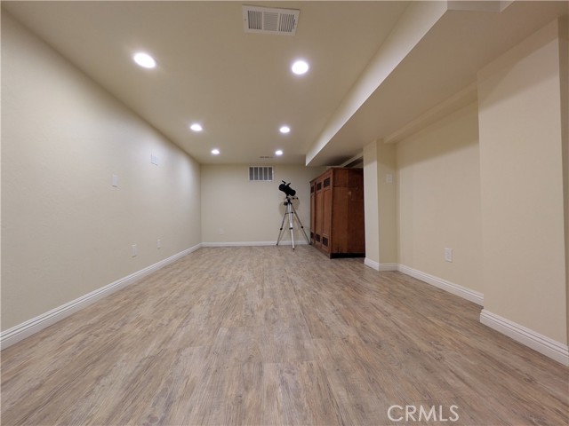693 Knight Avenue, Big Bear Lake CA: https://media.crmls.org/medias/07239a5a-7927-4520-9d6d-9ed42b479fd7.jpg
