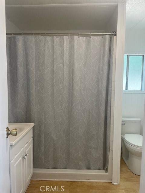 28480 Red Gum Drive, Lake Elsinore CA: https://media.crmls.org/medias/072496e5-7c53-4d46-943d-999f54d5b439.jpg