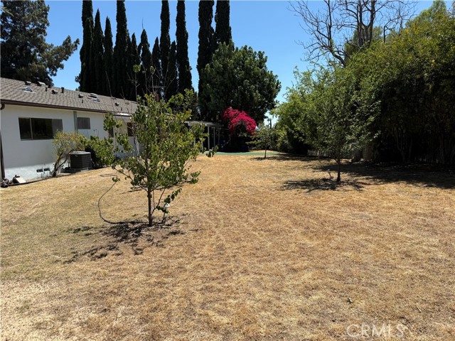 Detail Gallery Image 22 of 23 For 11153 Amigo Ave, Porter Ranch,  CA 91326 - 4 Beds | 2 Baths