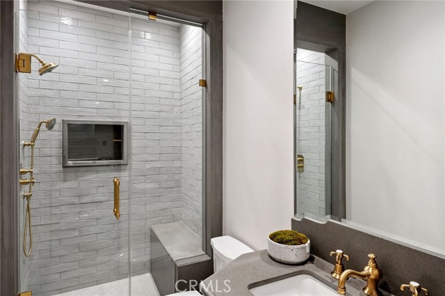 16630 Oldham Place, Encino CA: https://media.crmls.org/medias/07266b1d-88f0-42b4-b839-422bbe209eda.jpg