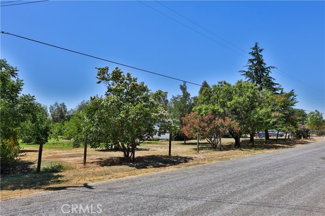Detail Gallery Image 4 of 4 For 22319 O Ave, Corning,  CA 96021 - 2 Beds | 2 Baths
