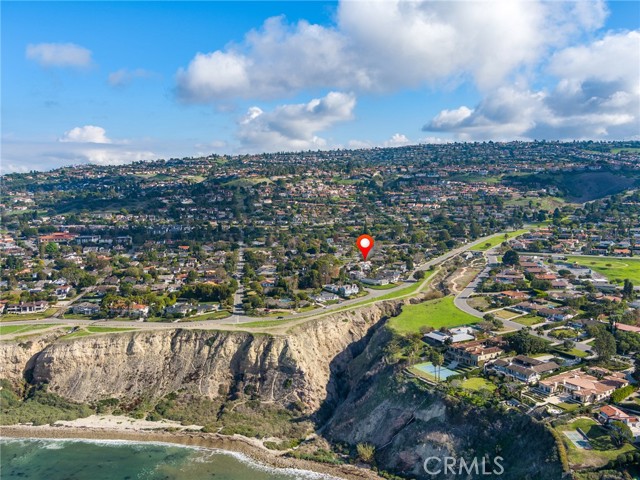 2557 Chelsea Road, Palos Verdes Estates, California 90274, 3 Bedrooms Bedrooms, ,3 BathroomsBathrooms,Residential,Sold,Chelsea,SB22010495