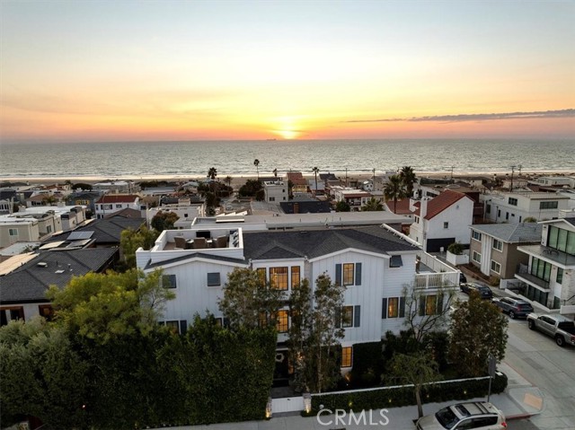 2545 Myrtle Avenue, Hermosa Beach, California 90254, 5 Bedrooms Bedrooms, ,5 BathroomsBathrooms,Residential,For Sale,Myrtle,SB25029687