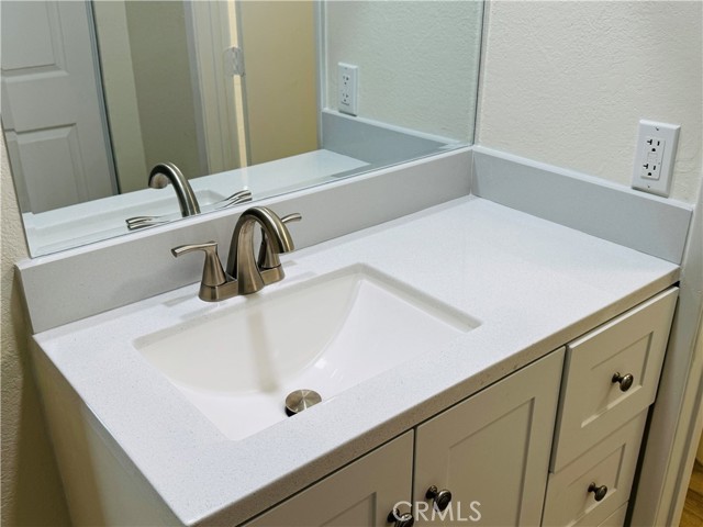 Detail Gallery Image 22 of 27 For 2105 E Petunia, Glendora,  CA 91740 - 3 Beds | 2 Baths