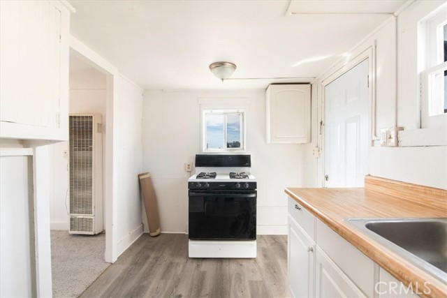 Detail Gallery Image 6 of 27 For 2011 Paso Robles, Oceano,  CA 93445 - 3 Beds | 2 Baths