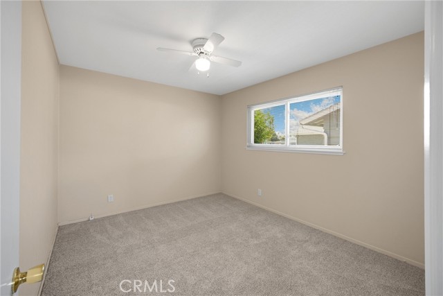 917 N Fuchsia Avenue, Ontario CA: https://media.crmls.org/medias/07299b9e-aa6a-42e9-9c49-b450292e141d.jpg