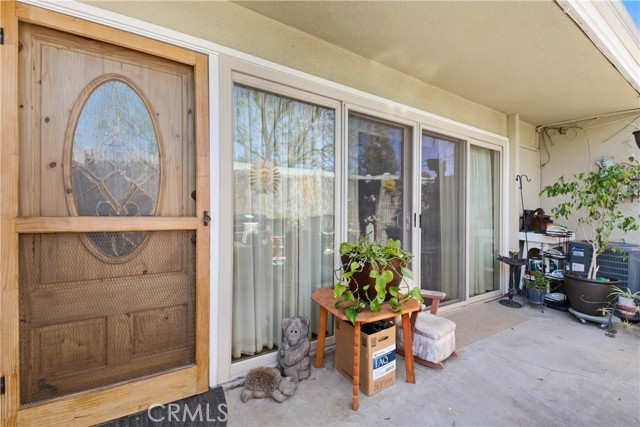 Detail Gallery Image 1 of 9 For 3098 Panorama Rd a,  Riverside,  CA 92506 - 2 Beds | 2 Baths