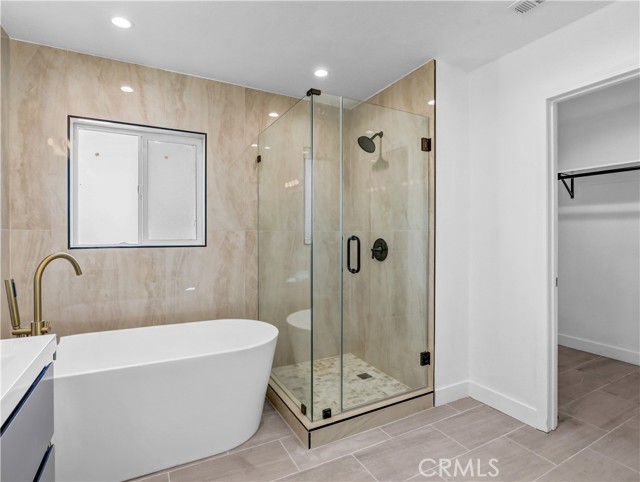 Detail Gallery Image 27 of 27 For 1231 1/2 S Rowan Ave #1/2,  Los Angeles,  CA 90023 - 4 Beds | 4 Baths