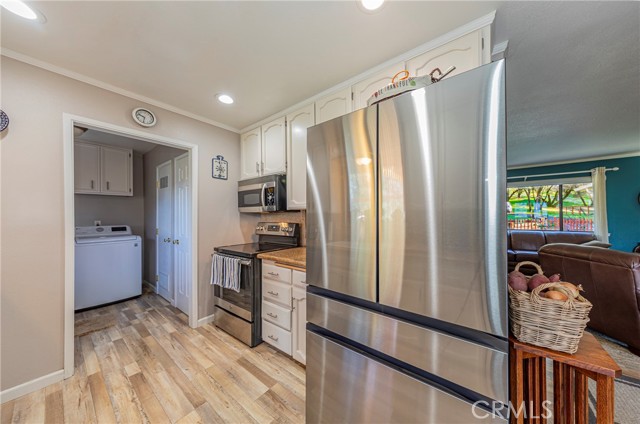 Detail Gallery Image 12 of 74 For 40733 Big Oak Flat, Oakhurst,  CA 93644 - 3 Beds | 2 Baths