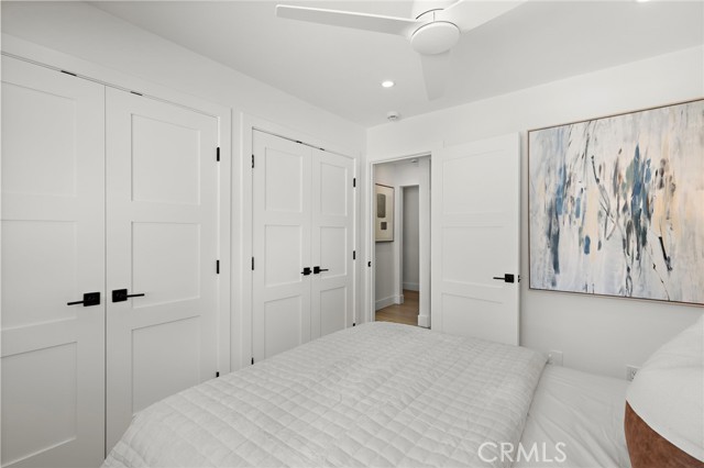 Detail Gallery Image 9 of 36 For 600 E Oceanfront 1a,  Newport Beach,  CA 92661 - 3 Beds | 2 Baths