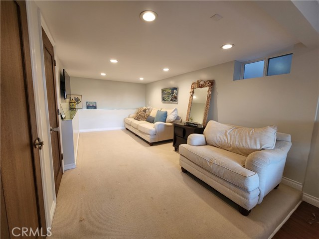 Detail Gallery Image 11 of 17 For 21549 Pacific Coast Highway, Malibu,  CA 90265 - 3 Beds | 2 Baths