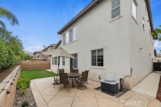45798 Cloudburst Lane, Temecula CA: https://media.crmls.org/medias/072cbb5f-be4d-477e-bc27-295c9beee486.jpg
