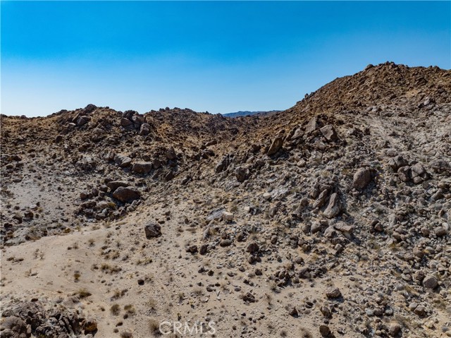 Detail Gallery Image 16 of 28 For 7099 Canyon Rd, Twentynine Palms,  CA 92277 - – Beds | – Baths