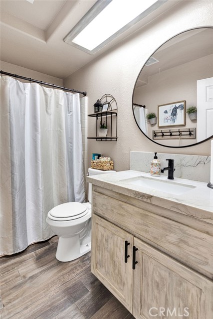 Detail Gallery Image 29 of 69 For 6297 Coleridge, Oak Hills,  CA 92344 - 7 Beds | 4 Baths