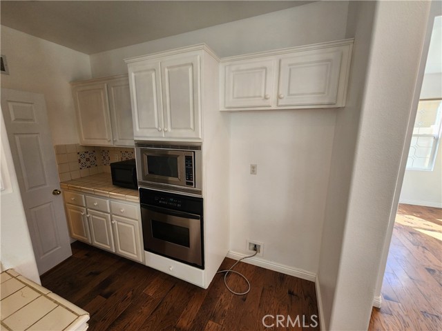 Detail Gallery Image 12 of 42 For 22344 Summer Holly Ave, Moreno Valley,  CA 92553 - 5 Beds | 4 Baths
