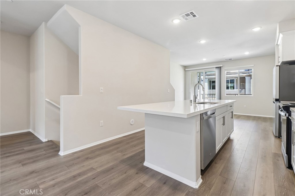 406 Lotus Drive - photo 15