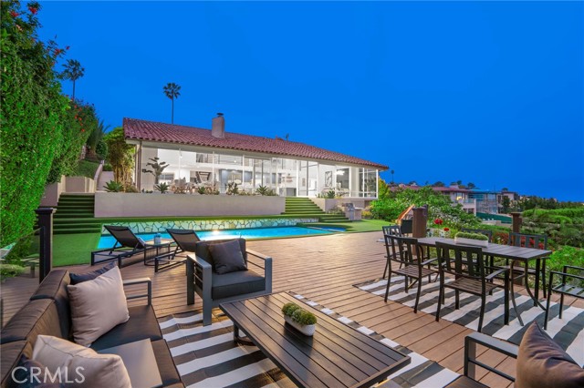 952 Via Del Monte, Palos Verdes Estates CA: https://media.crmls.org/medias/072e6e70-ecaa-4302-81fa-42fd8b9522ed.jpg