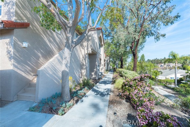 Detail Gallery Image 25 of 29 For 21236 Camelia #14,  Lake Forest,  CA 92630 - 2 Beds | 2 Baths