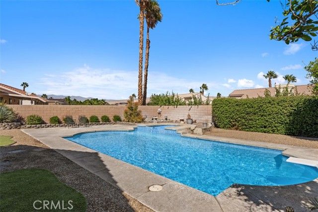 68262 Pasada Road, Cathedral City CA: https://media.crmls.org/medias/072f7952-91ae-4afd-9f61-d2b0c3a62b87.jpg