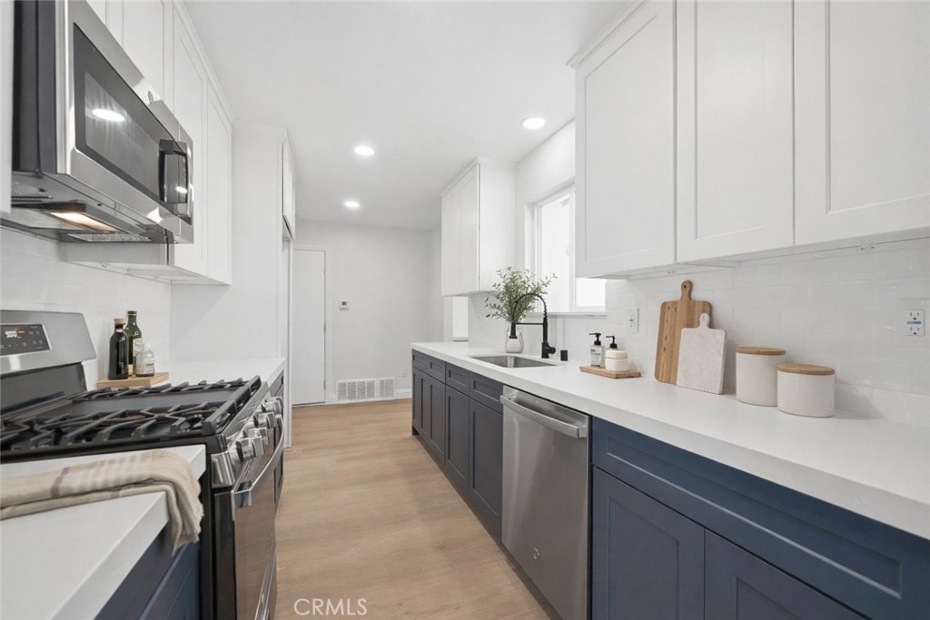 749 N Midway - photo 5