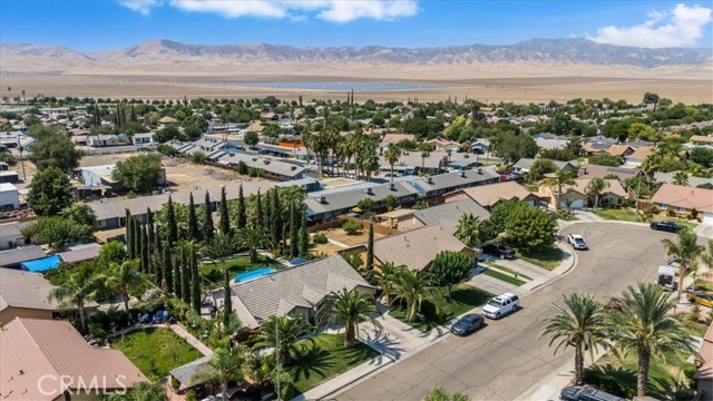 104 W Mariposa Street, Avenal CA: https://media.crmls.org/medias/07318111-744a-4431-abfb-737b7f206cf8.jpg
