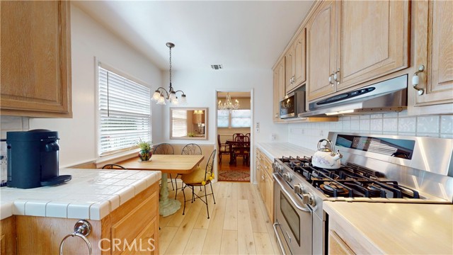 13322 Valleyheart N Drive, Sherman Oaks CA: https://media.crmls.org/medias/07320467-d5a5-4f6a-b161-7d9f35be13b9.jpg