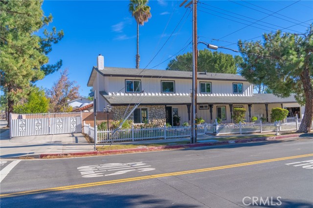 Detail Gallery Image 64 of 70 For 10660 Melvin Ave, Porter Ranch,  CA 91326 - 5 Beds | 3/1 Baths