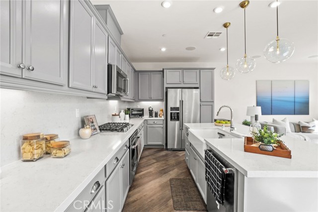 Detail Gallery Image 6 of 56 For 8 Concepcion St, Rancho Mission Viejo,  CA 92694 - 2 Beds | 2/1 Baths