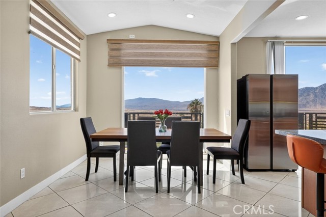 Detail Gallery Image 16 of 30 For 12220 Skyline Dr, Desert Hot Springs,  CA 92240 - 3 Beds | 3 Baths