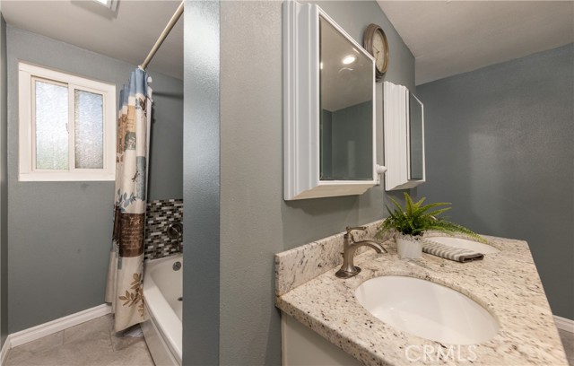 Detail Gallery Image 25 of 31 For 1502 Marion Rd, Redlands,  CA 92374 - 5 Beds | 3 Baths