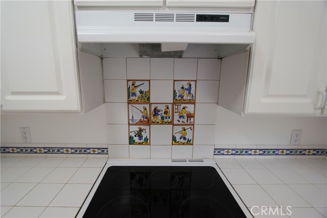 Image 14 of 42 For 672 Serrano Drive 2