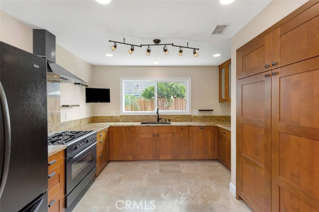 Detail Gallery Image 9 of 35 For 3124 Monroe, Costa Mesa,  CA 92626 - 4 Beds | 2 Baths