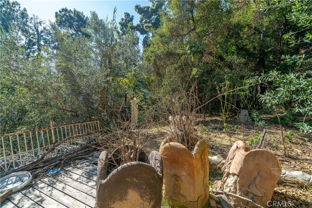 https://media.crmls.org/medias/07338309-d124-4e8d-bc68-c5830e93dcb2.jpg?preset=X-Large