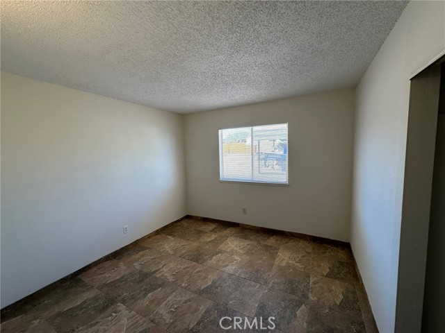 Detail Gallery Image 9 of 23 For 73933 Casita Dr, Twentynine Palms,  CA 92277 - 2 Beds | 2 Baths