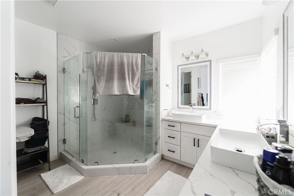 MLS #OC26179476 image #10