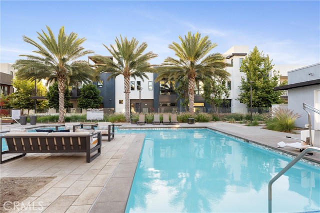 Detail Gallery Image 53 of 58 For 419 Transport, Tustin,  CA 92782 - 3 Beds | 3 Baths