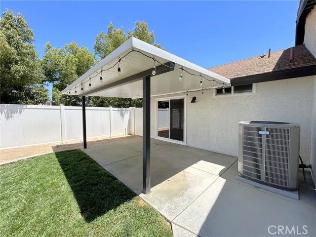 13342 Daffodil, Yucaipa CA: https://media.crmls.org/medias/07343add-60b6-4830-8626-0c4264300693.jpg