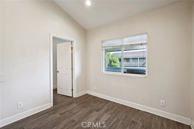 Detail Gallery Image 15 of 22 For 1140 Molino Ave #7,  Long Beach,  CA 90804 - 2 Beds | 2 Baths